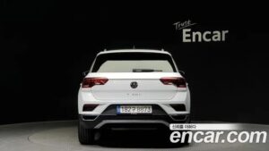 Volkswagen T-Roc 2.0 TDI Premium 2021 года из Южной Кореи