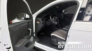 Volkswagen T-Roc 2.0 TDI Premium 2021 года из Южной Кореи