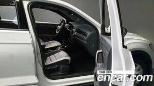 Volkswagen T-Roc 2.0 TDI Premium 2021 года из Южной Кореи