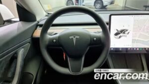 Tesla Model 3 LONG RANGE 2021 года из Южной Кореи