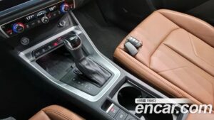 Audi Q3 35 TDI Premium 2020 года из Южной Кореи