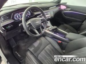 Audi e-tron S 2022 года из Южной Кореи