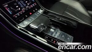 Audi A8 55 TFSI 4WD LWB 2020 года из Южной Кореи