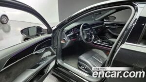 Audi A8 55 TFSI 4WD LWB 2020 года из Южной Кореи