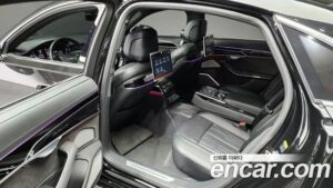 Audi A8 55 TFSI 4WD LWB 2020 года из Южной Кореи