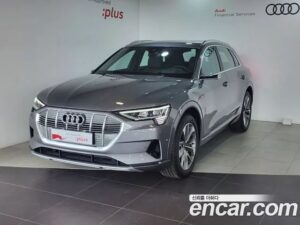 Audi e-tron 55 4WD 2022 года из Южной Кореи