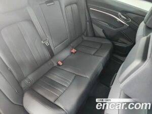 Audi e-tron 55 4WD 2022 года из Южной Кореи