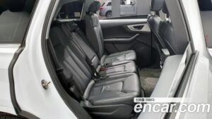 Audi Q7 45 TFSI 4WD 2019 года из Южной Кореи