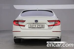Honda Accord 2.0 HYBRID Touring 2020 года из Южной Кореи