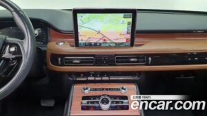 Lincoln Aviator 3.0 Reserve AWD 2021 года из Южной Кореи