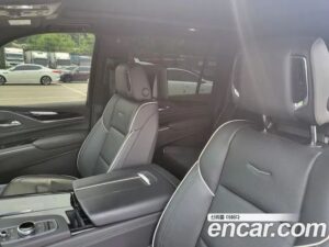 Cadillac Escalade 6.2 ESV 2021 года из Южной Кореи