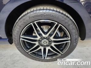 Mercedes-Benz V-Class V300 CDI 2022 года из Южной Кореи