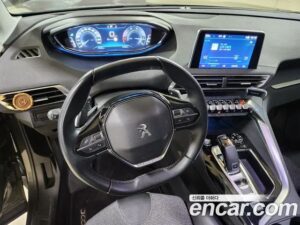 Peugeot 3008 1.5 BlueHDi ALLURE 2020 года из Южной Кореи