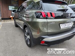 Peugeot 3008 1.5 BlueHDi ALLURE 2020 года из Южной Кореи