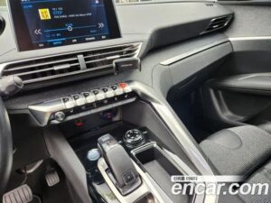 Peugeot 3008 1.5 BlueHDi ALLURE 2020 года из Южной Кореи