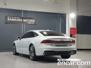 Audi A7 55 TFSI 4WD Premium 2020 года из Южной Кореи