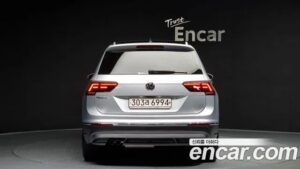 Volkswagen Tiguan 2.0 TDI Prestige 2020 года из Южной Кореи