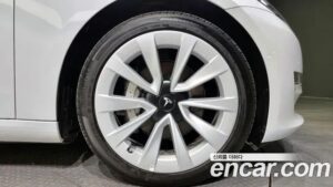 Tesla Model 3 LONG RANGE 2021 года из Южной Кореи