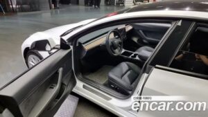 Tesla Model 3 LONG RANGE 2021 года из Южной Кореи