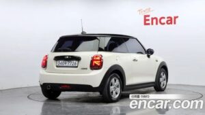 Mini Cooper DEFAULT 2020 года из Южной Кореи