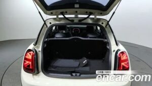 Mini Cooper DEFAULT 2020 года из Южной Кореи