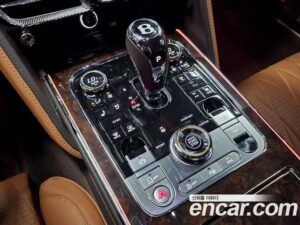 Bentley Flying Spur 4.0 2021 года из Южной Кореи