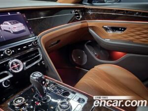 Bentley Flying Spur 4.0 2021 года из Южной Кореи
