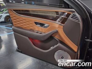 Bentley Flying Spur 4.0 2021 года из Южной Кореи