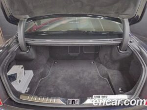 Bentley Flying Spur 4.0 2021 года из Южной Кореи