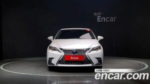 Lexus CT200h 1.8 SUPREME 2020 года из Южной Кореи