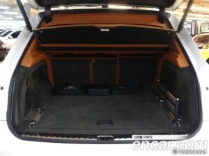 Bentley Bentayga 4.0 V8 2021 года из Южной Кореи