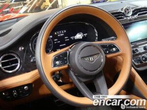 Bentley Bentayga 4.0 V8 2021 года из Южной Кореи
