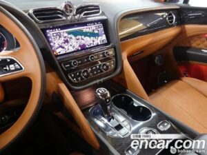 Bentley Bentayga 4.0 V8 2021 года из Южной Кореи