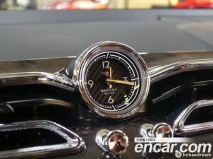 Bentley Bentayga 4.0 V8 2021 года из Южной Кореи