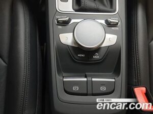 Audi Q2 35 TDI Premium 2023 года из Южной Кореи