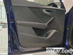 Audi Q2 35 TDI Premium 2023 года из Южной Кореи