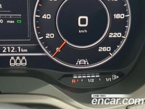 Audi Q2 35 TDI Premium 2023 года из Южной Кореи