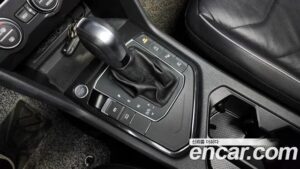 Volkswagen Tiguan 2.0 TDI Prestige 2020 года из Южной Кореи