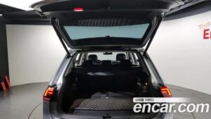 Volkswagen Tiguan 2.0 TDI Prestige 2020 года из Южной Кореи