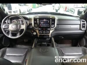 Dodge Ram Pick Up 5.7 2019 года из Южной Кореи