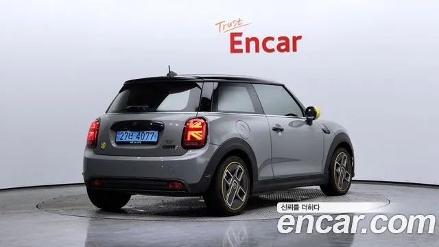 34772290_002.jpg Mini Cooper SE ELECTRIC 2023 года из Южной Кореи