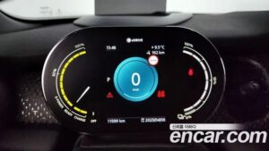 Mini Cooper SE ELECTRIC 2023 года из Южной Кореи