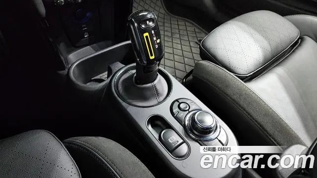 34772290_009.jpg Mini Cooper SE ELECTRIC 2023 года из Южной Кореи