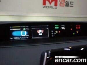 Toyota Prius 1.8 2021 года из Южной Кореи