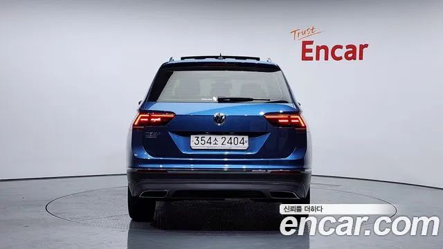 34772699_004-1.jpg Volkswagen Tiguan 2.0 TDI Prestige 2020 года из Южной Кореи