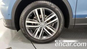 Volkswagen Tiguan 2.0 TDI Prestige 2020 года из Южной Кореи