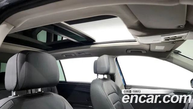 34772699_024.jpg Volkswagen Tiguan 2.0 TDI Prestige 2020 года из Южной Кореи