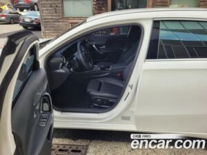 Mercedes-Benz A-Class A220 HATCHBACK 2022 года из Южной Кореи