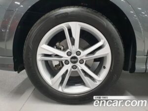 Audi Q3 35 TDI Premium Sportback 2022 года из Южной Кореи