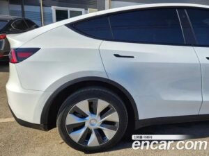Tesla Model Y LONG RANGE 2022 года из Южной Кореи